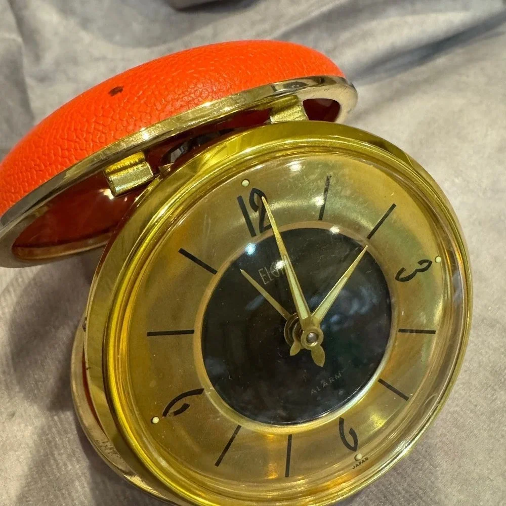 Elgin vintage travel alarm wind up‎ clock orange case